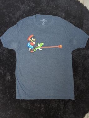 Nintendo Super Mario World Mario Riding Yoshi Blue Graphic Tee Men's Size Medium